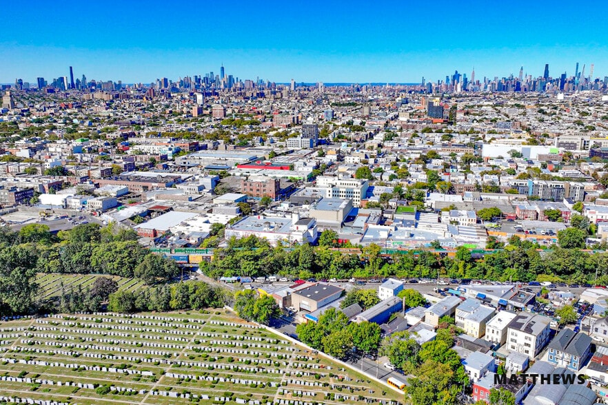 57-25 Cooper Ave, Glendale, NY for sale - Building Photo - Image 2 of 3