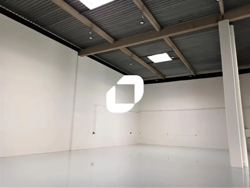 1 Allée Du Chargement, Villeneuve-d'Ascq for lease Interior Photo- Image 1 of 12