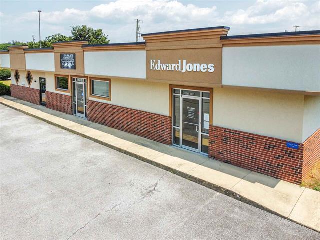 117 Lew Dewitt Blvd, Waynesboro, VA for sale Building Photo- Image 1 of 1