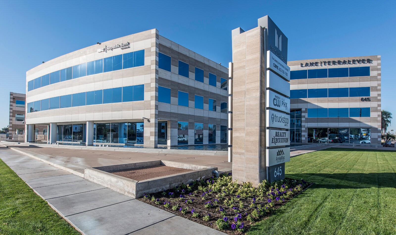 645 E Missouri Ave, Phoenix, AZ for lease Building Photo- Image 1 of 20