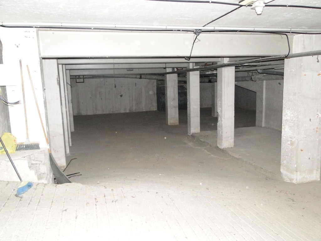 Granollers, BAR 08401 - Unit - - - Interior Photo - Image 1 of 8