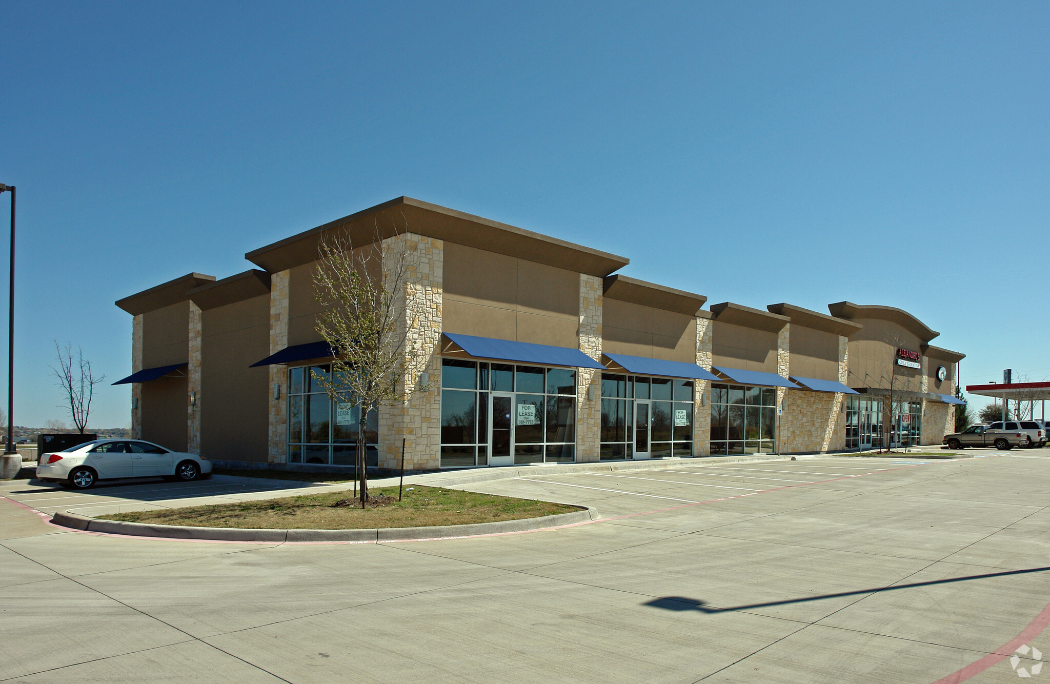 1800 Dalrock Rd, Rowlett, TX for lease Building Photo- Image 1 of 9