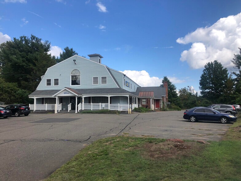 28 Main St, East Hartford, CT 06118