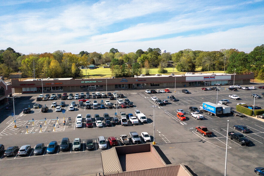 241 Highway 31 SW, Hartselle, AL for lease - Building Photo - Image 1 of 9