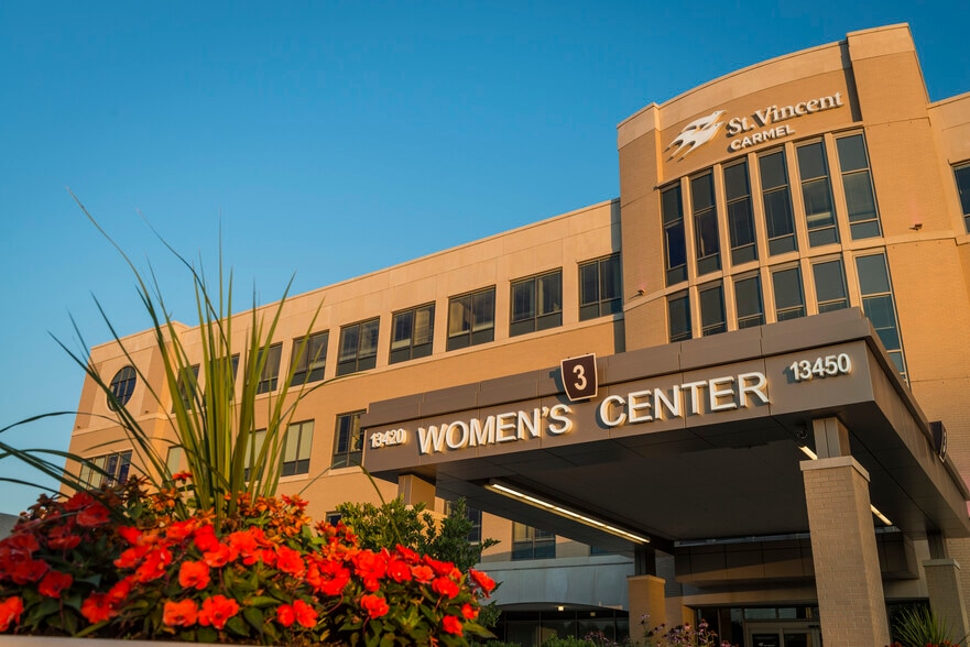 13420 N Meridian St, Carmel, IN for lease - Building Photo - Image 3 of 14