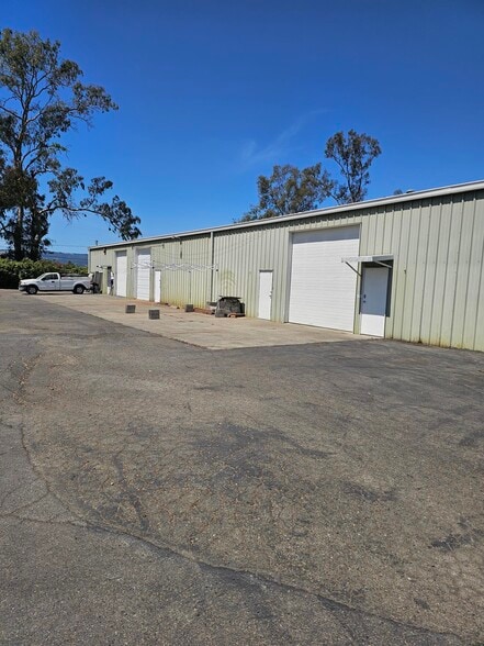 20346 8th St E, Sonoma, CA for lease - Building Photo - Image 2 of 4