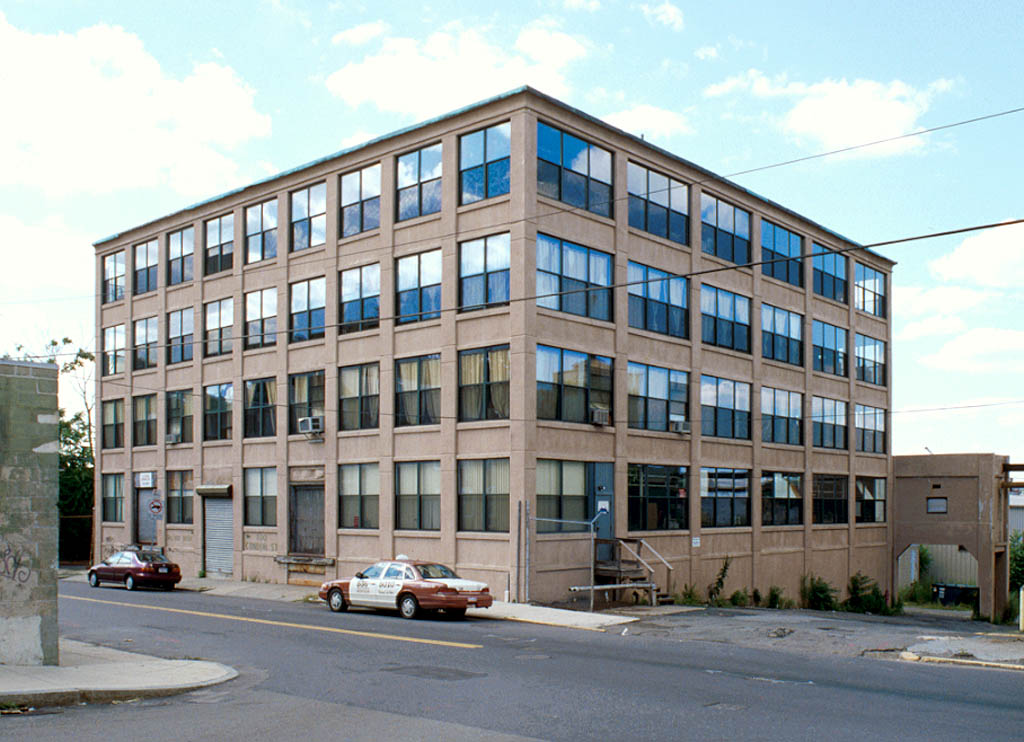 98-100 Condor St, Boston, MA for sale Primary Photo- Image 1 of 1