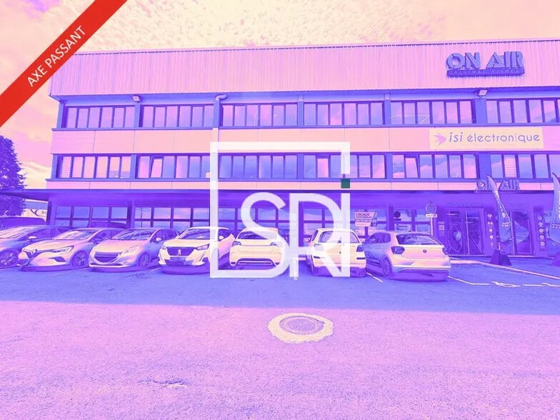 Office in Lempdes for lease - Building Photo - Image 3 of 9