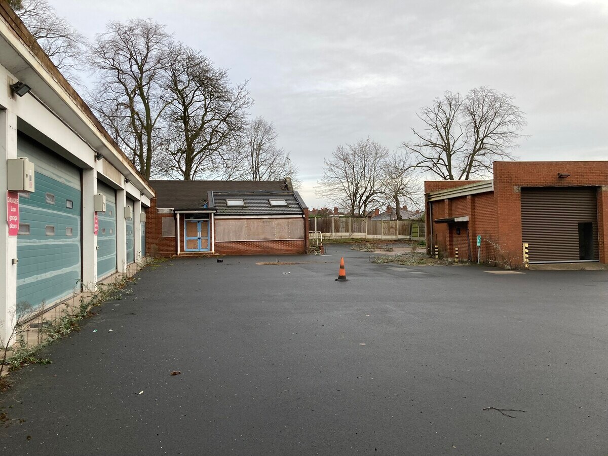 Stourport Road Rd, Kidderminster, WOR DY11 7BQ