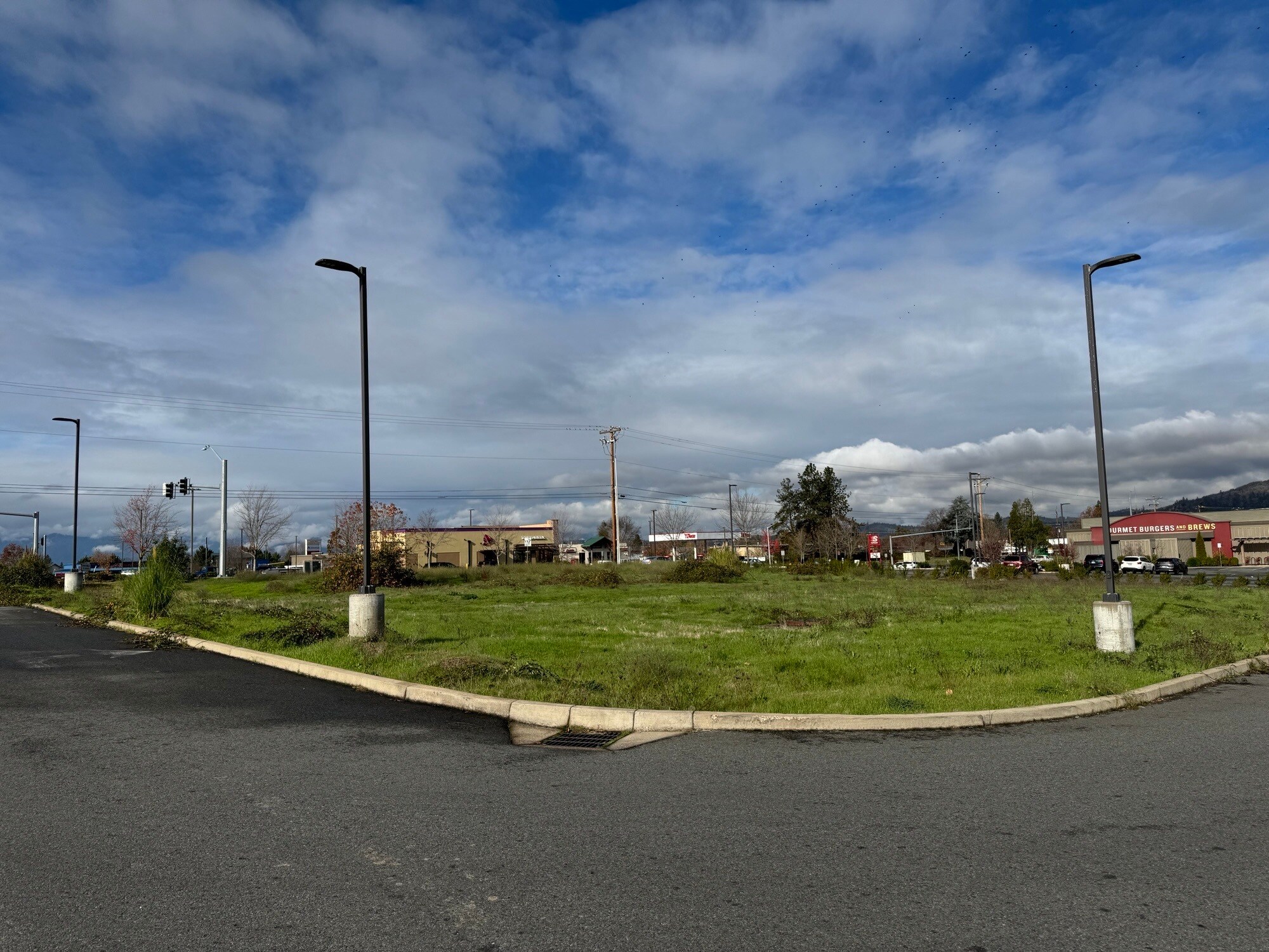 1575 Allen Creek Rd, Grants Pass, OR for sale Other- Image 1 of 4