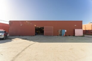 80 NE 74th St, Miami FL - Warehouse