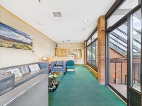 533 E Hopkins Ave, Aspen, CO for lease Interior Photo- Image 2 of 16