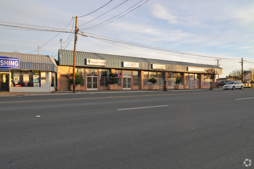 2620-2632 Waterloo Rd, Stockton, CA for sale - Primary Photo - Image 1 of 1