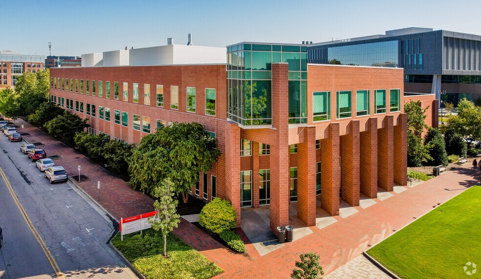 1017 Main Campus Dr, Raleigh, NC for lease - Building Photo - Image 1 of 7