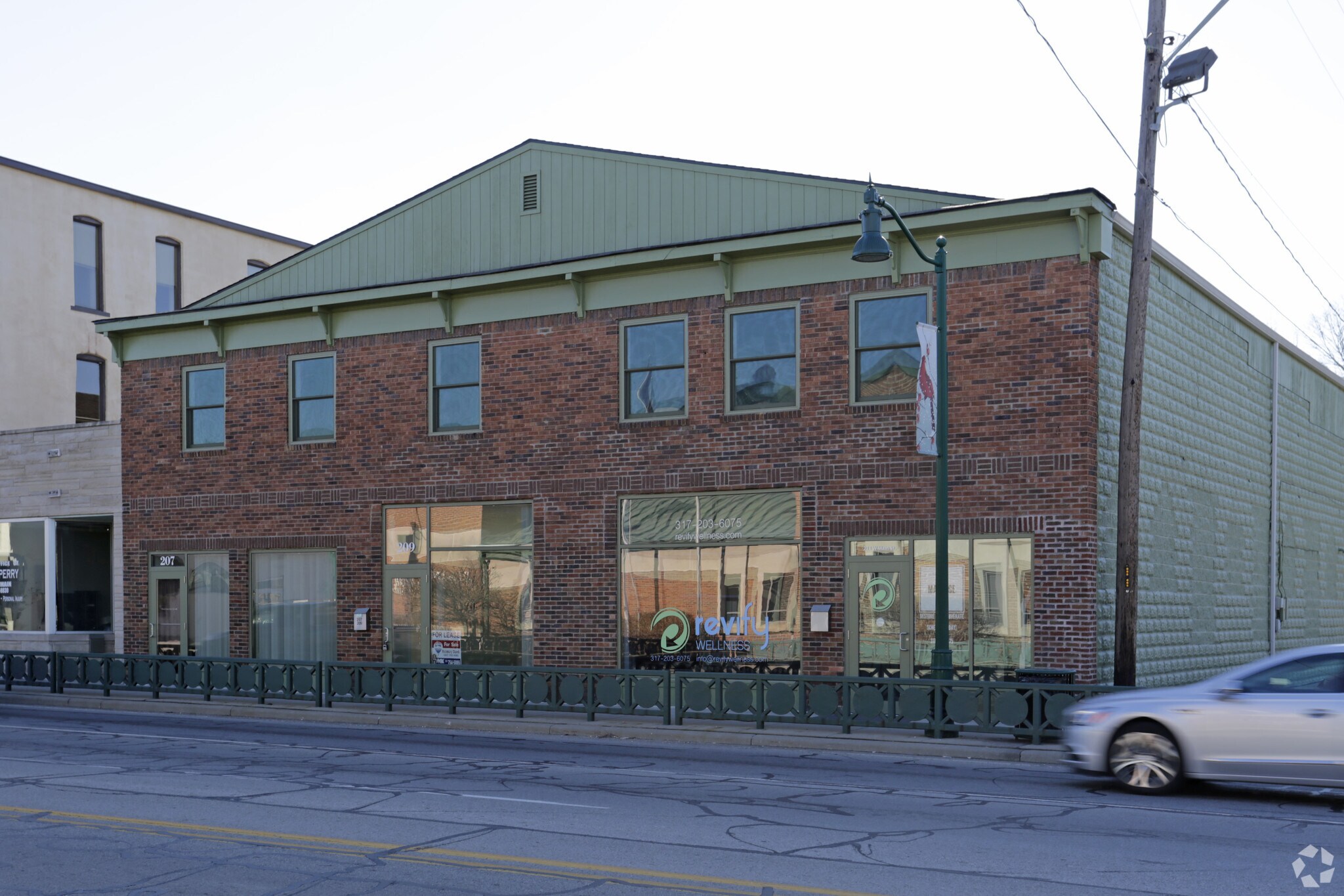 207-211 W Main St, Plainfield, IN for sale Primary Photo- Image 1 of 1