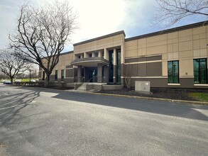 1845 William Penn Way, Lancaster, PA for lease Building Photo- Image 1 of 2