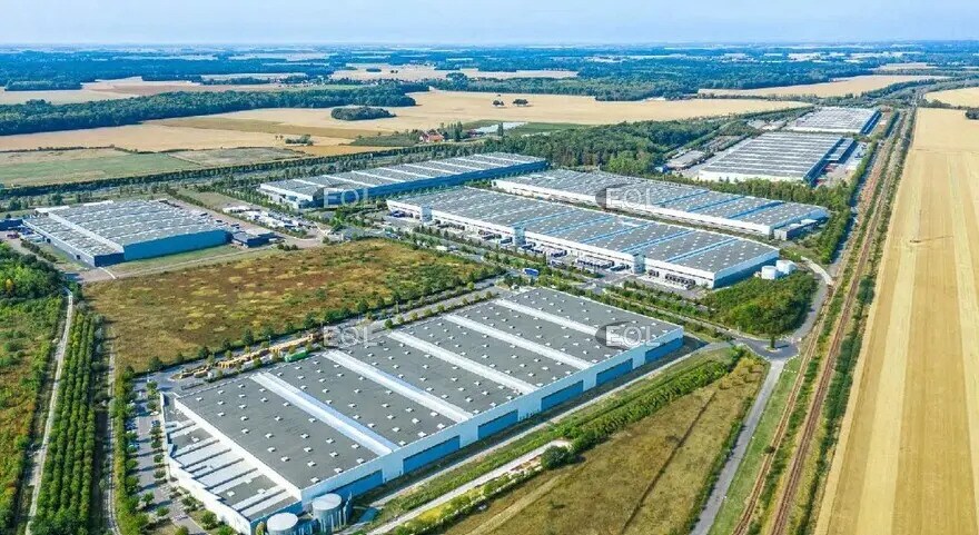 Industrial in Châtres for lease - Aerial - Image 1 of 7