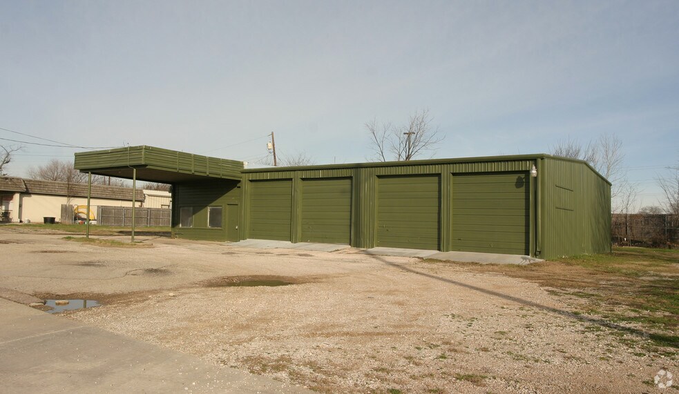 701 E Dallas Rd, Grapevine, TX for sale - Building Photo - Image 2 of 7
