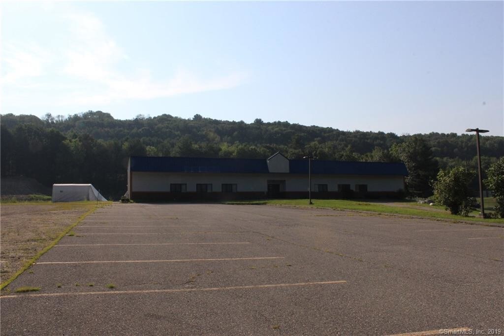 147 Torrington Rd, Winsted, CT for sale Building Photo- Image 1 of 1