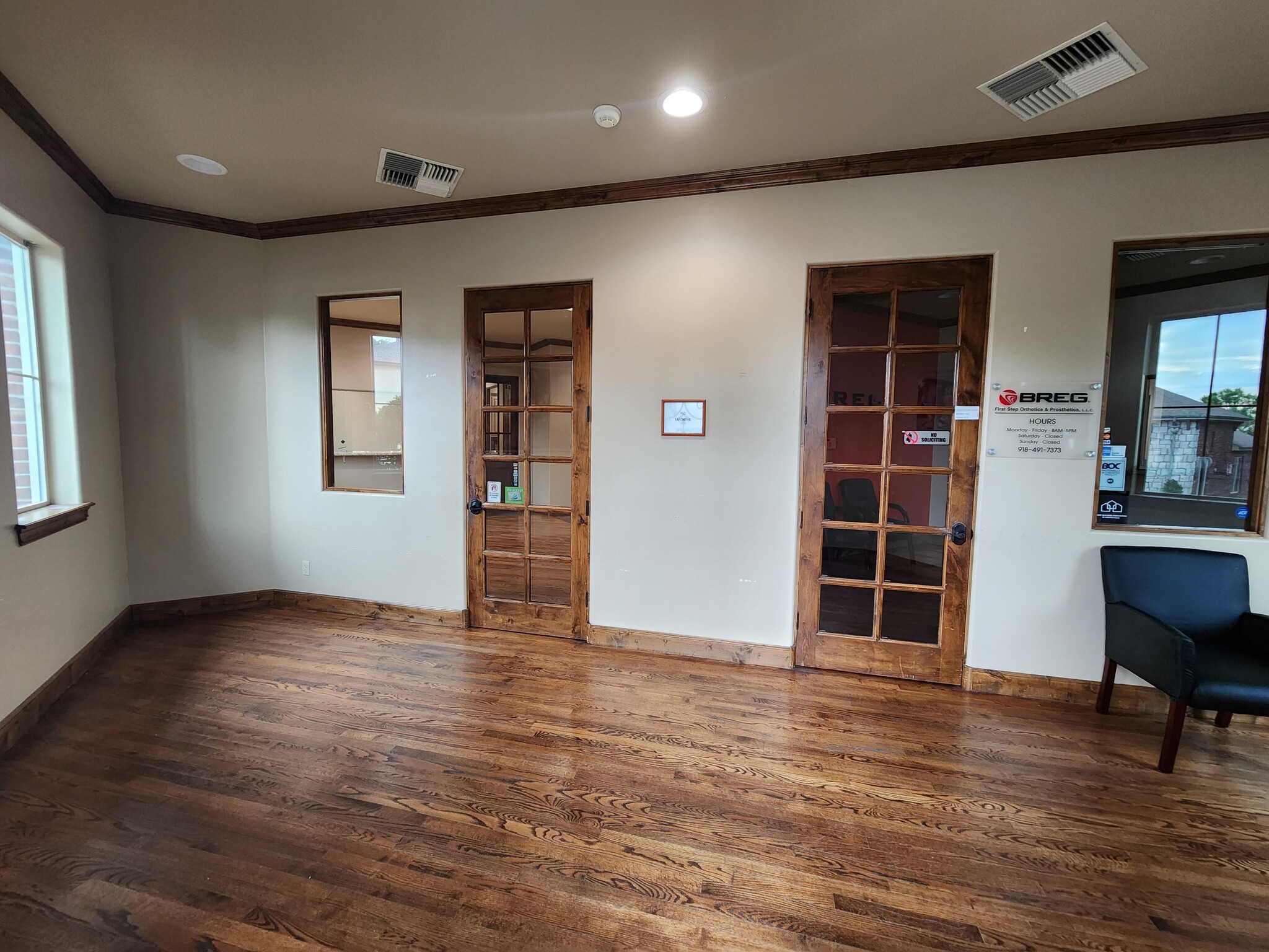 7424 S Yale Ave, Tulsa, OK for lease Interior Photo- Image 1 of 7