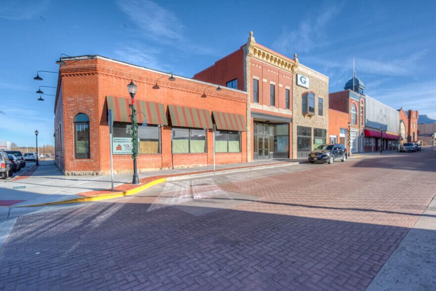 326 N Commercial St, Trinidad, CO 81082