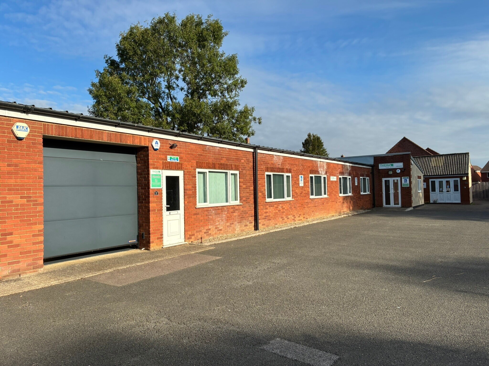 Towcester Rd, Milton Keynes for lease Building Photo- Image 1 of 7