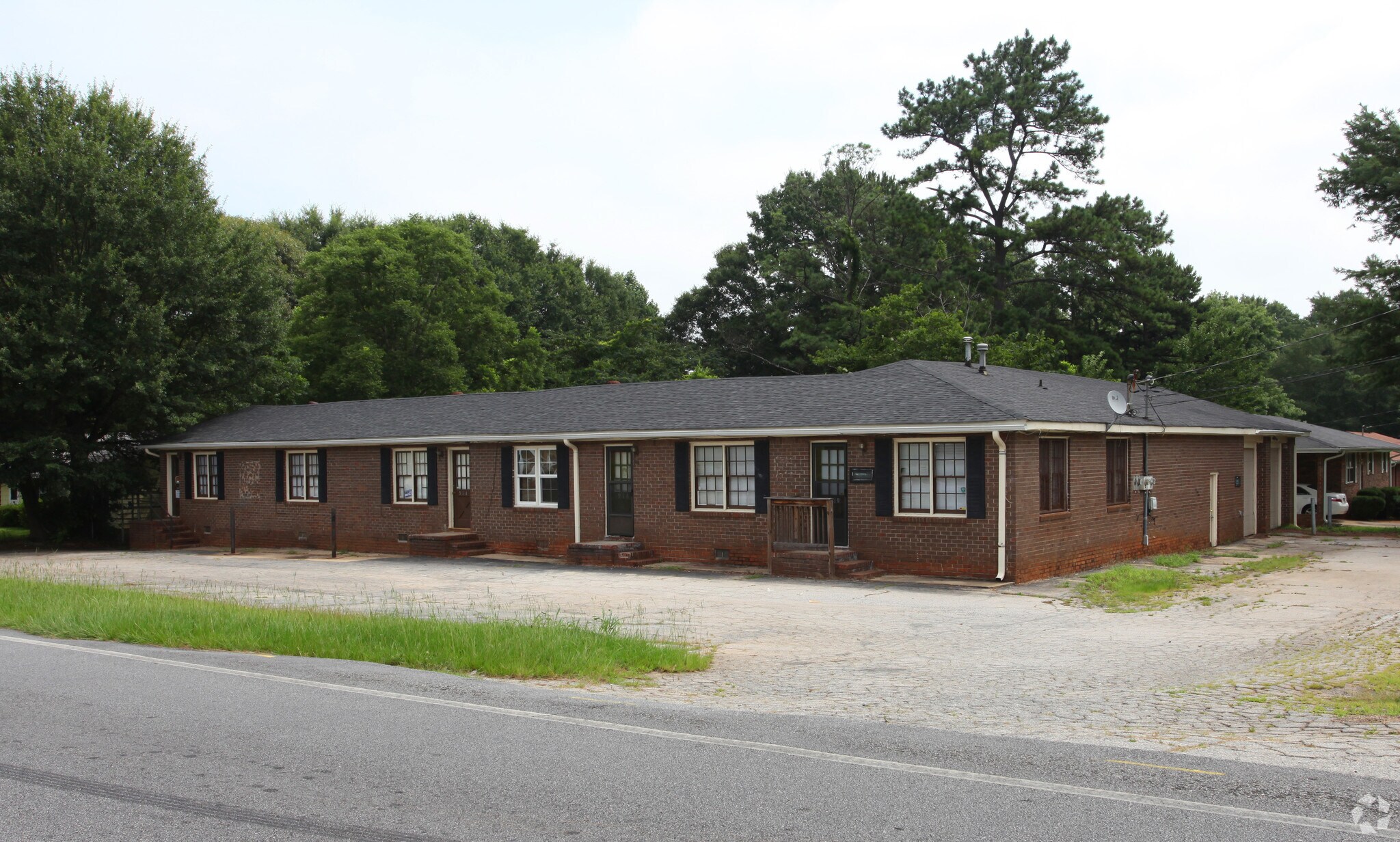 912-918 Everee Inn Rd, Griffin, GA for sale Primary Photo- Image 1 of 1
