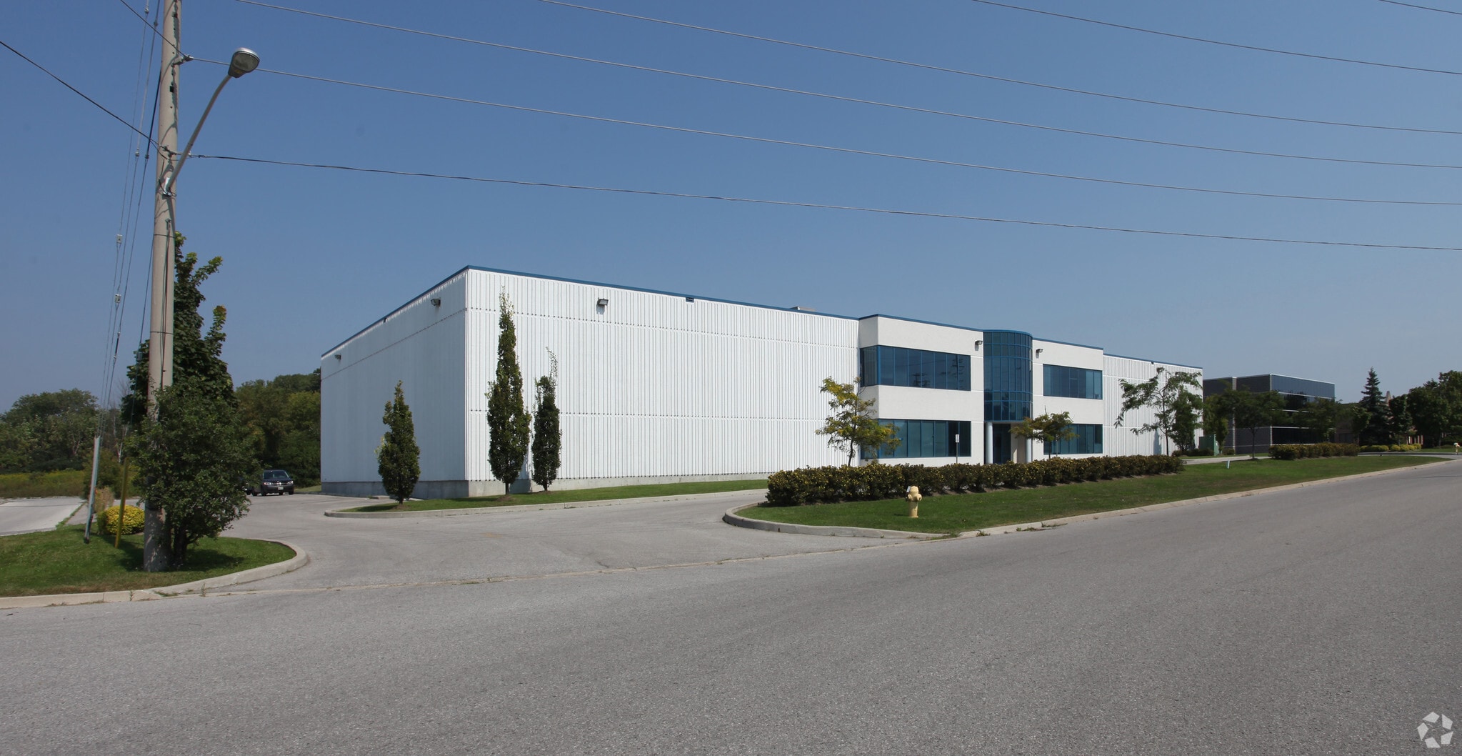 1050 Copperstone Dr, Pickering, ON for lease Primary Photo- Image 1 of 3