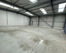 Askern Rd, Carcroft for lease Interior Photo- Image 2 of 2