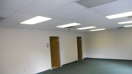 350-370 Stewart Rd, Wilkes Barre, PA for lease - Building Photo - Image 3 of 8