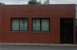 2020 W 79th St, Chicago IL - Retail Space