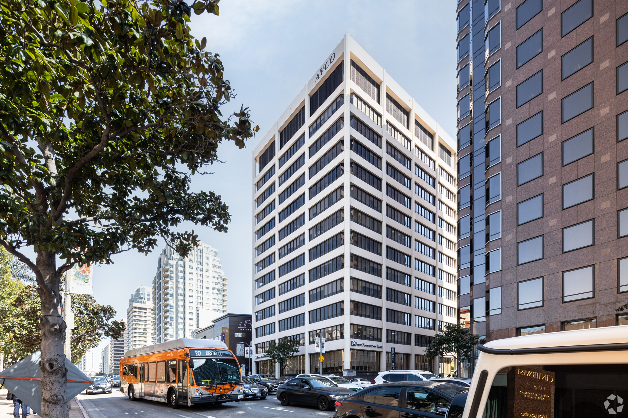 10850 Wilshire Blvd, Los Angeles, CA for lease Primary Photo- Image 1 of 8