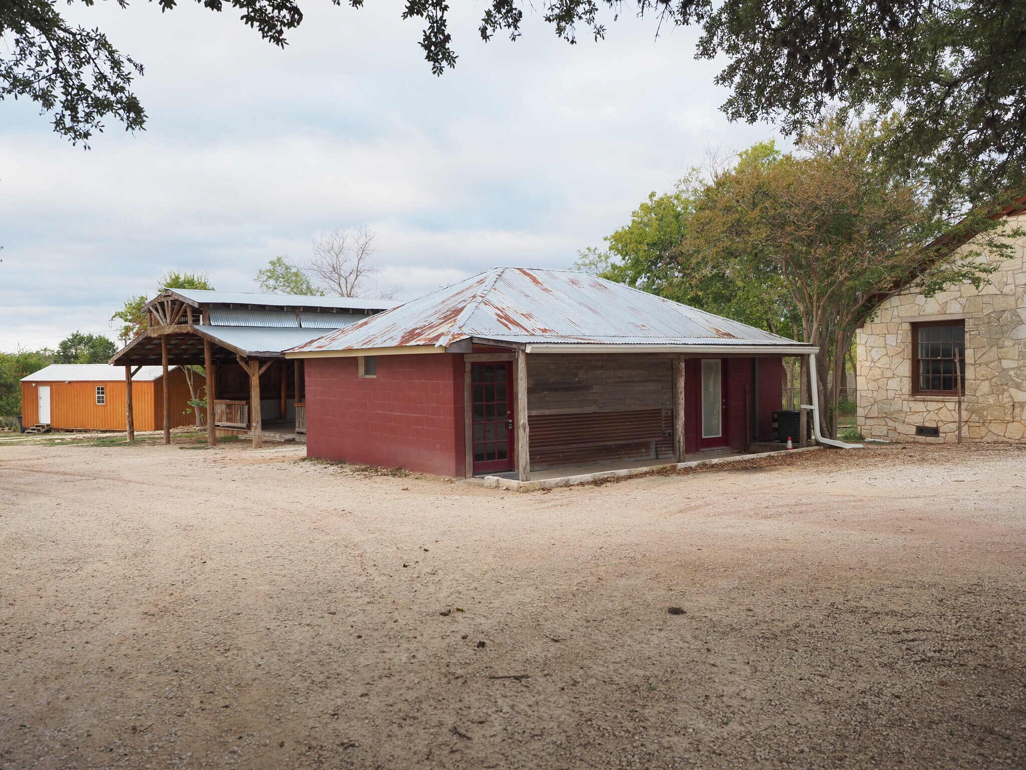 1005 W Highway 290, Dripping Springs, TX for sale Building Photo- Image 1 of 1