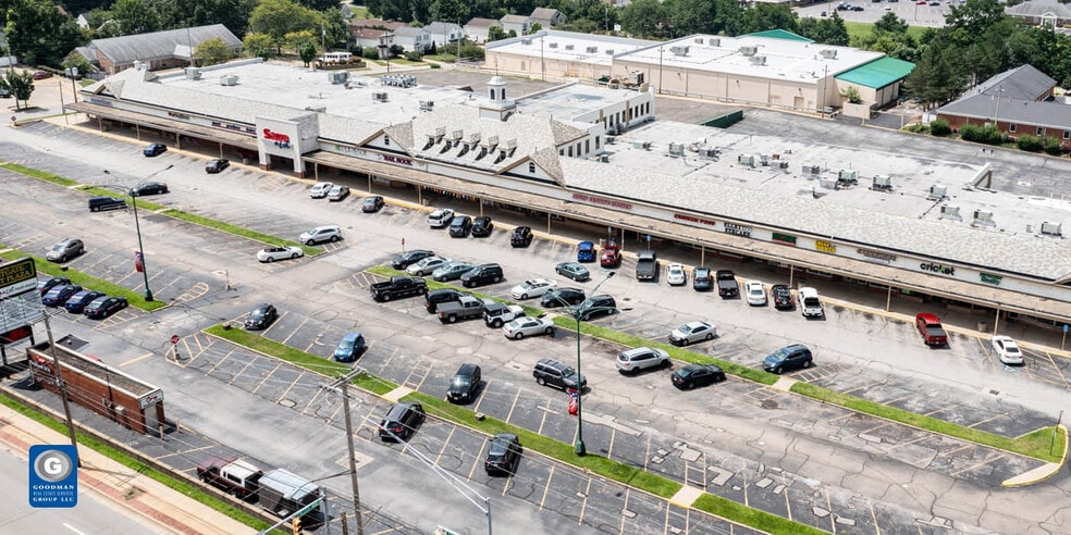 498-553 Canton Rd, Akron, OH for sale - Building Photo - Image 2 of 3