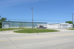 52365 Gratiot Avenue - Warehouse