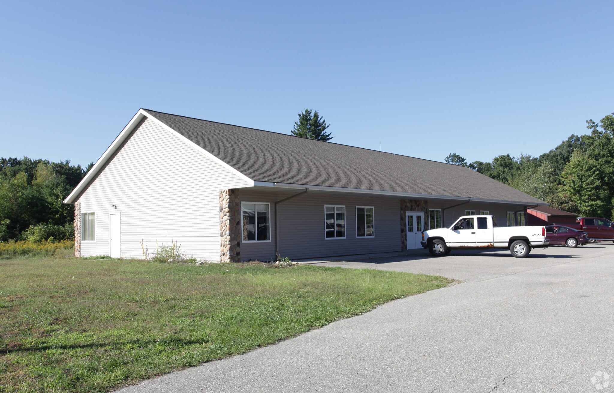 8847 Mason Dr, Newaygo, MI for sale Primary Photo- Image 1 of 1
