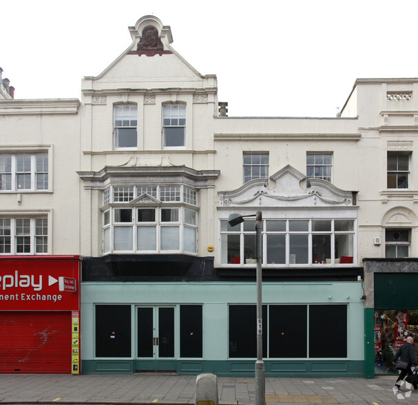 72-73 Western Rd, Brighton for lease - Primary Photo - Image 1 of 4