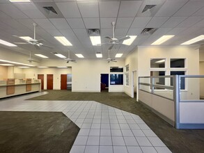 210 Citrus Tower Blvd, Clermont, FL for lease Interior Photo- Image 2 of 16