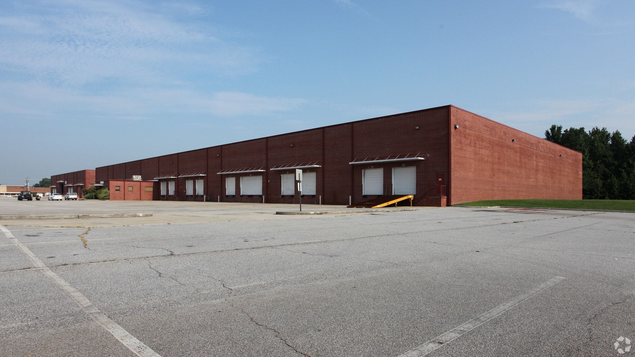 13 Overmeyer Way, Forest Park, GA for lease Primary Photo- Image 1 of 8