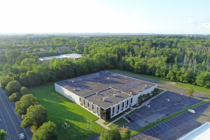5 Vreeland Rd, Florham Park, NJ for lease - Building Photo - Image 1 of 6