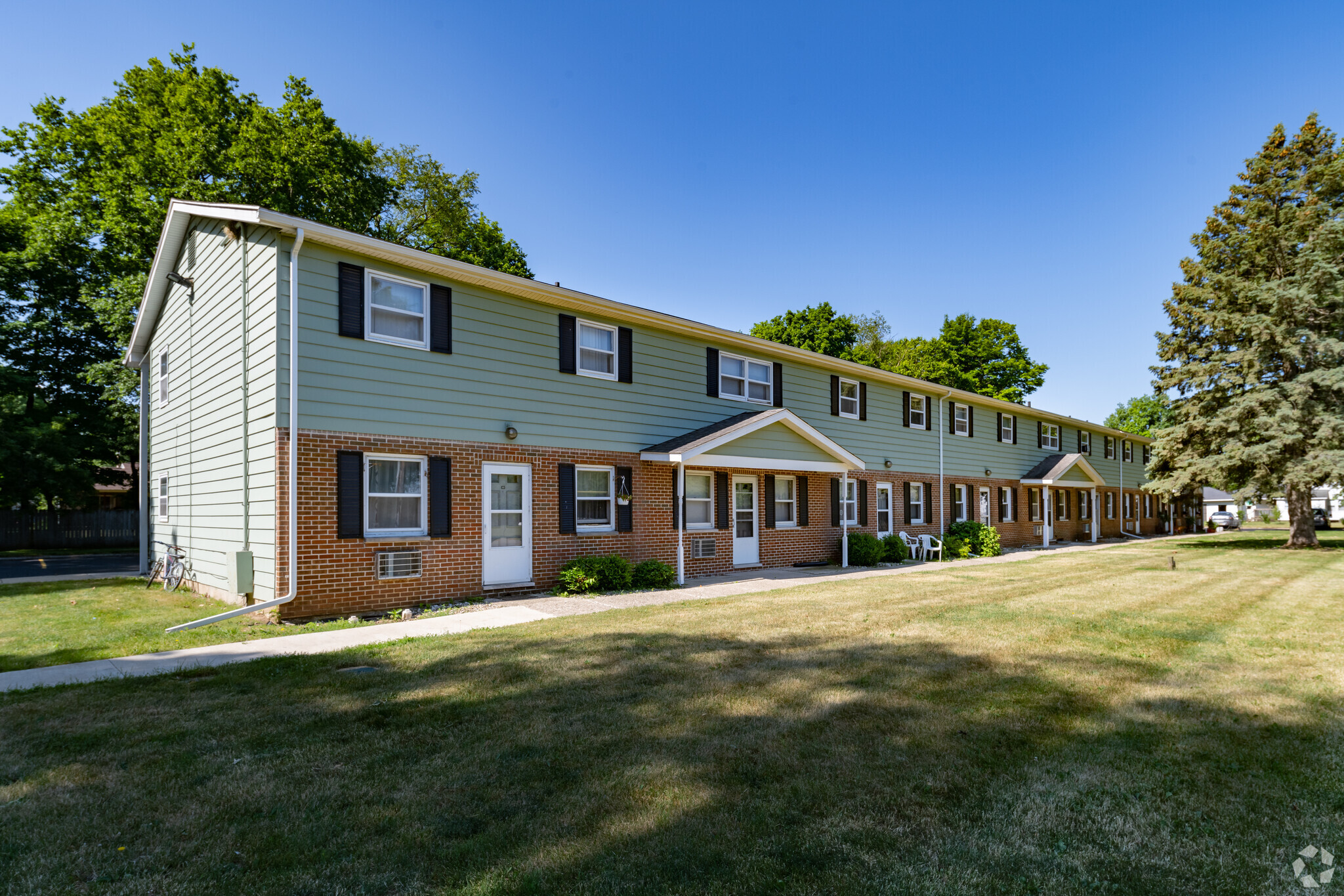 550 E Cass St, Schoolcraft, MI for sale Primary Photo- Image 1 of 1