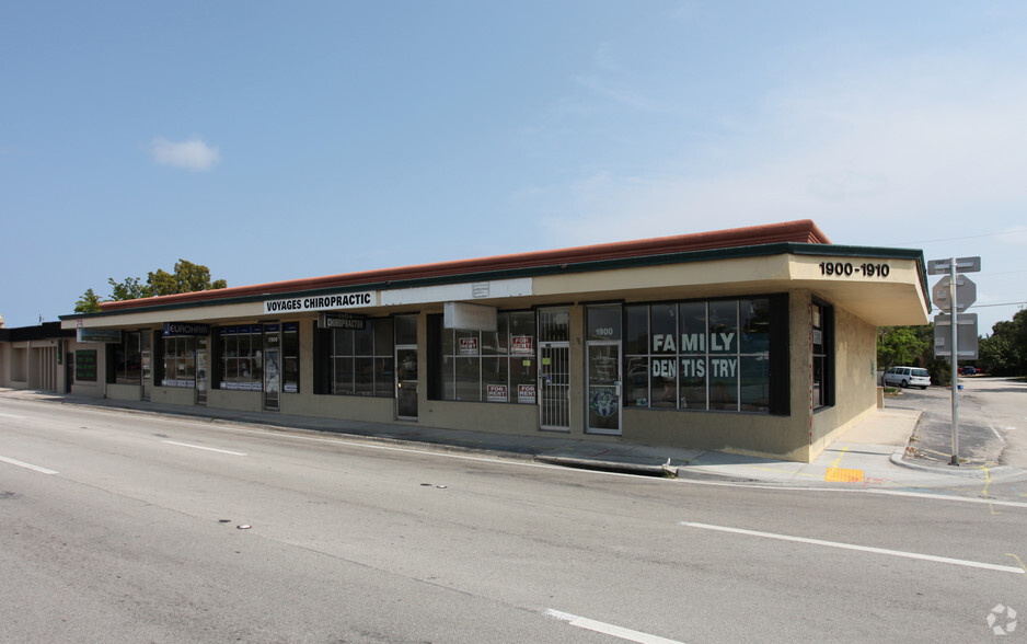 1900-1910 E Oakland Park Blvd, Oakland Park, FL for sale - Building Photo - Image 1 of 1