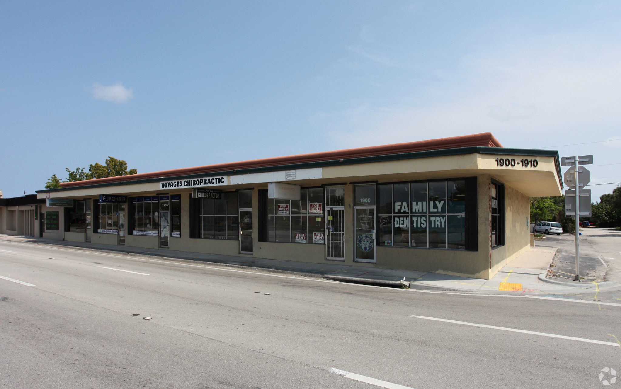 1900-1910 E Oakland Park Blvd, Oakland Park, FL for sale Primary Photo- Image 1 of 1