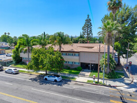 13060 Burbank Blvd, Sherman Oaks CA - Motel