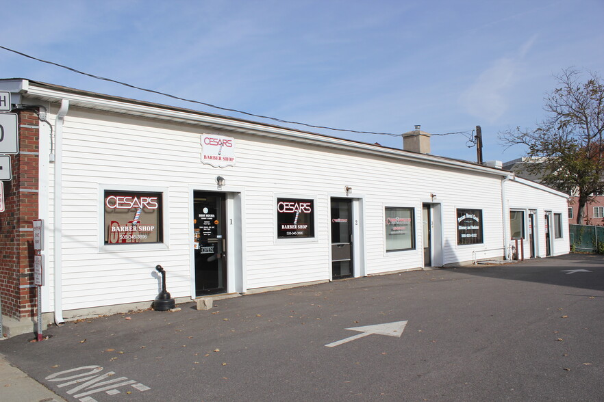 16-18 Cottage St, Franklin, MA for lease - Building Photo - Image 1 of 26