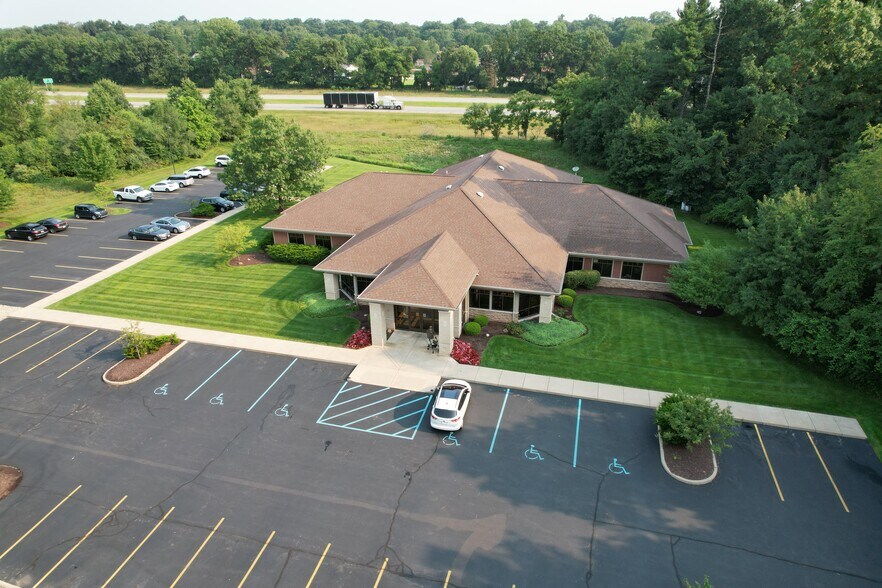 17501 Generations Dr, South Bend, IN for sale - Building Photo - Image 1 of 1