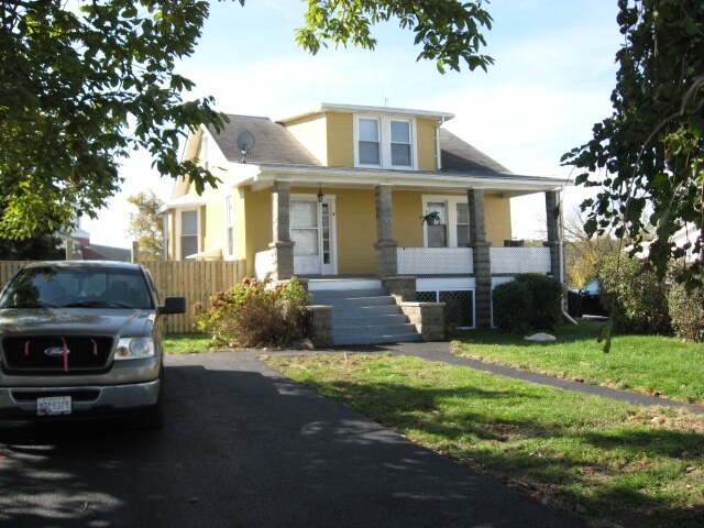 7403 Windsor Mill Rd, Baltimore, MD for sale Primary Photo- Image 1 of 1