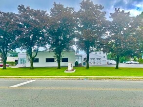 34 Deforest Ave, East Hanover, NJ for lease Building Photo- Image 1 of 6