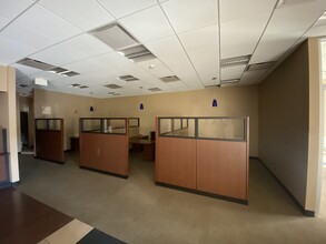 942 White Plains Rd, Trumbull, CT for lease Interior Photo- Image 2 of 6