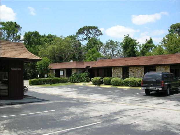 785 W Granada Blvd, Ormond Beach, FL for lease - Primary Photo - Image 1 of 15